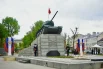В Орле подняли дубликат Красного флага Победы.