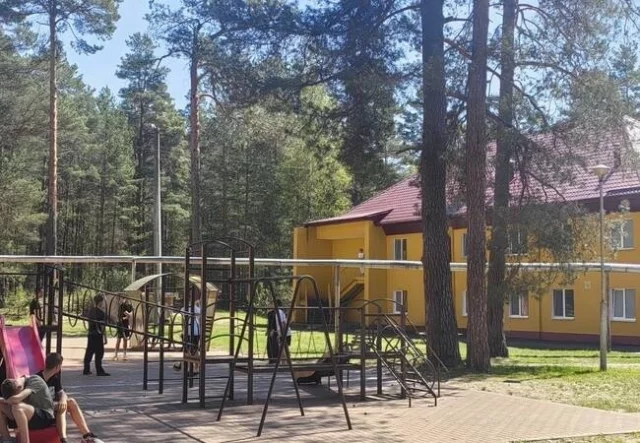 Подача заявлений на отдых и оздоровление детей уже началась, и лучше не тянуть, ведь самые популярные путёвки разбирают быстро. 
