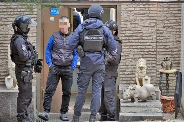 Покинуть рехаб оказалось возможным только с полицией.