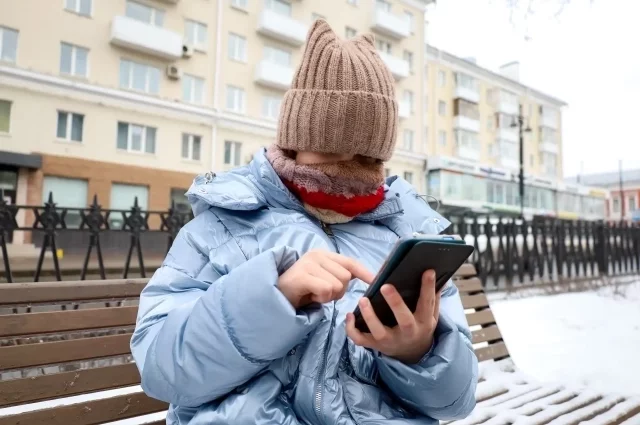 В Мурманской области 16-й год работает детский телефон доверия.
