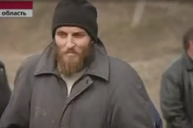 Пётр Кузнецов сам в подземелье не спускался. 