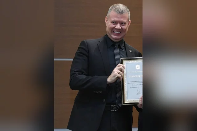 Советский районный суд Казани удовлетворил антикоррупционный иск прокурора Татарстана Альберта Суяргулова к бывшему судье Арбитражного суда РТ Аделю Минапову и членам его семьи. 