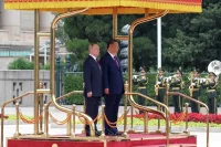 Си отметил, что Путин посещает Китай уже в 25-й раз, что само по себе говорит о высоком уровне и характере российско-китайских отношений.