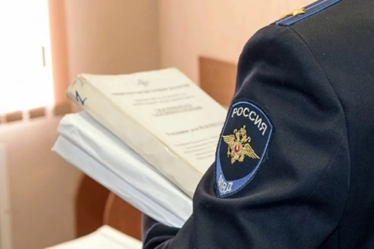В Ростове мужчина представился полицейским и похитил заказы из маркетплейса
