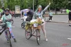 Для новичков в фестивальном городке организовали бесплатные веломастерские. Здесь можно было проверить велосипед, подкачать колеса и получить консультацию о состоянии «машины». Также каждый участник получил индивидуальный номер.