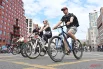 Стартовый городок открылся в 12:00 на проспекте Академика Сахарова и работал до 18:00. Там разместились интерактивные площадки, креативные фотозоны, зоны отдыха. Развлекательную программа сопровождалась конкурсами и квестами.