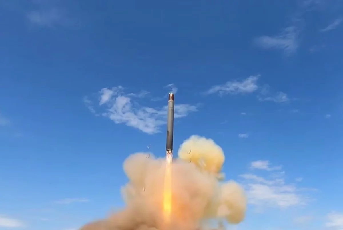 Daily Express: применение «ужасающей ракеты» «Орешник» испугало Запад