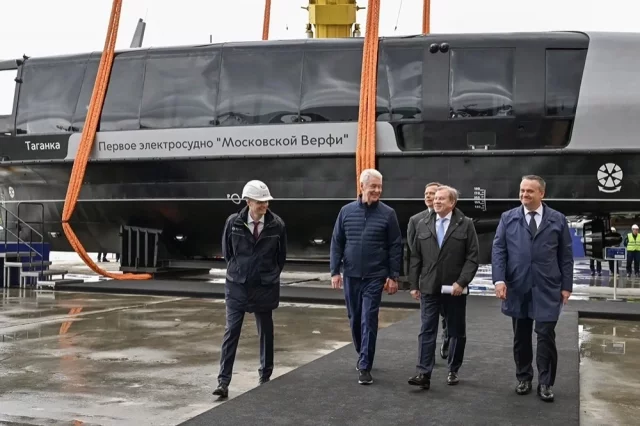 К 2035 году Москва-река полностью перейдет на экологичный транспорт.