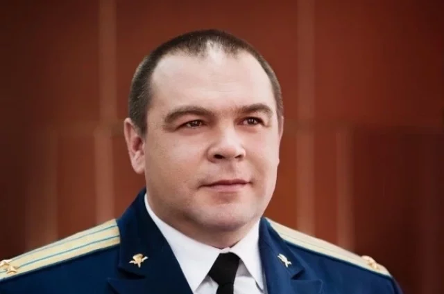 В 2000 году Михаил Миненков был удостоен звания Героя России.