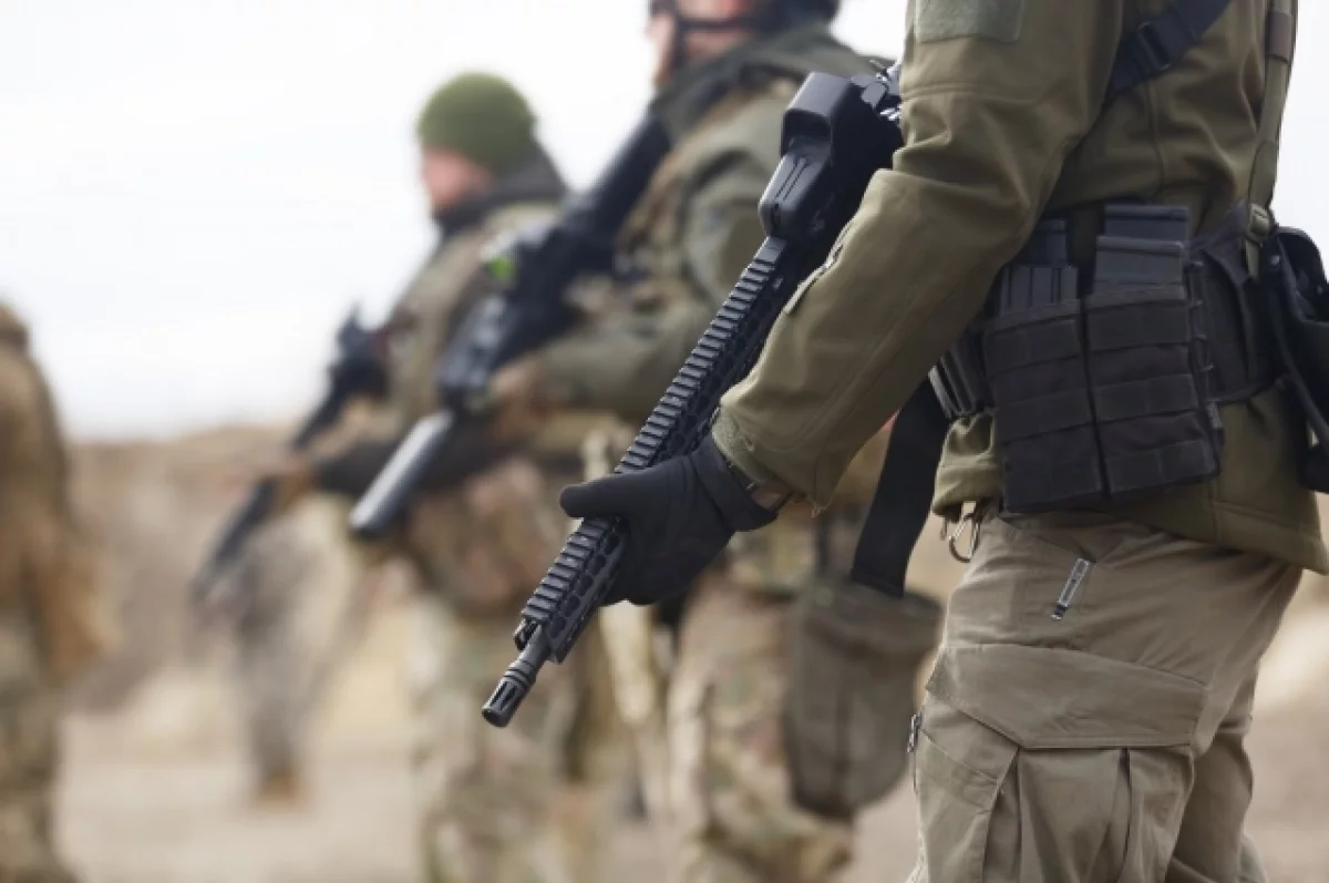 Военные ВСУ в Красноармейске приветствовали друг друга нацистским жестом