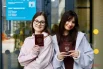 В этом году ЕГЭ сдают более 93 тысяч московских выпускников. Из них литературу выбрали 6 тысяч человек, химию — 8 тысяч, историю — 7 тысяч.