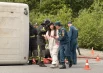 Пострадавших оперативно извлекали из перевернувшегося автобуса