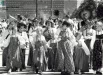 Участники самодеятельных коллективов на празднике в день 275-летия Перми на улице Ленина, 11 июня 1998 г. / Фотограф: М. Загуляев 