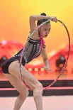 Он собрал гимнасток из России, Беларуси, Канады, Казахстана, Узбекистана, Армении, Словении.