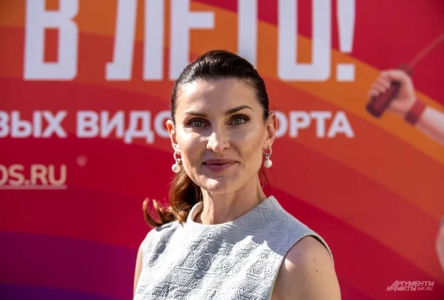 Анна Чичерова — одна из самых успешных и титулованных прыгуний в высоту в мировой истории. Она била национальные рекорды и принесла России золото Олимпийских игр 2012 года в Лондоне