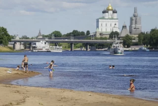 Восемь пляжей в Псковской области готовы для летнего отдыха