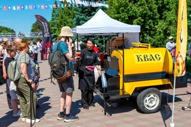 На голодный желудок нельзя? Пять главных опасностей летнего кваса