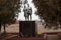 Памятник партизанам Старокарантинских каменоломен. 