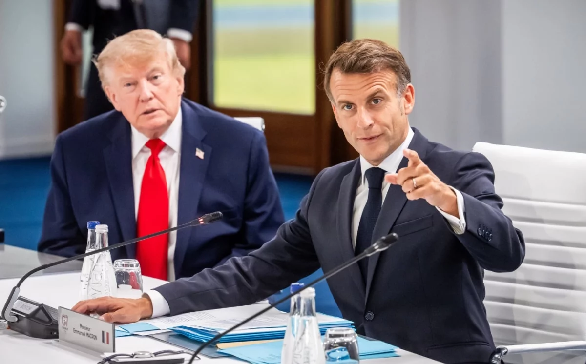 Макрон пожаловался Зеленскому на трудные переговоры с Трампом в ходе G7