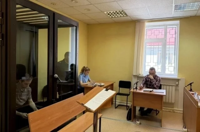 Внук Михаила Калашникова в суде