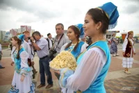 В афише — Сабантуй, испанское фламенко, благотворительная регата и мемориальные акции в День памяти и скорби