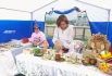 На ярмарке можно было найти украшения, эфирные масла и тематическую литературу.