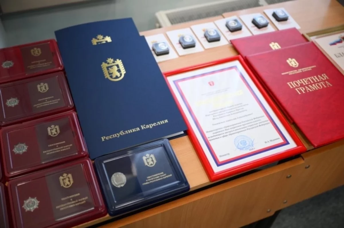 Глава Карелии вручил государственные награды лучшим медикам