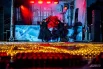 Готовая инсталляция воспроизвела знаменитый монументальный триптих Льва Головницкого и Евгения Вучетича, олицетворяющий единение фронта и тыла: «Тыл — фронту» в Магнитогорске, «Родина-мать зовёт!» в Волгограде и «Воин-освободитель» в берлинском Трептов-парке.