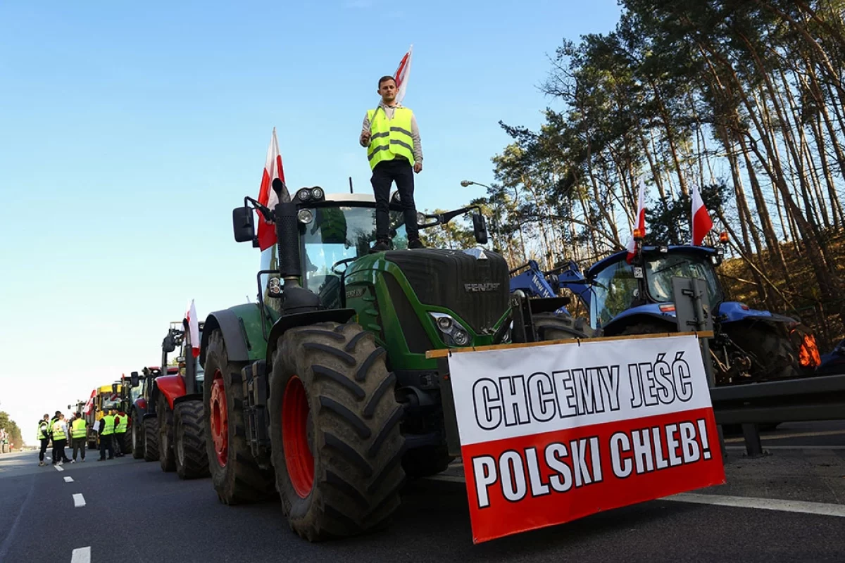 Польские фермеры протестуют против поставок украинской сельхозпродукции