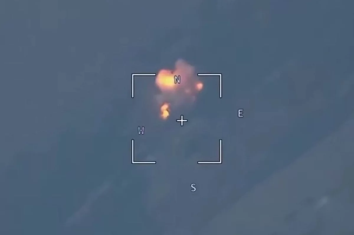Экипажи Су-34 ВС РФ выжгли шестью бомбами бегущих из Лимана боевиков ВСУ