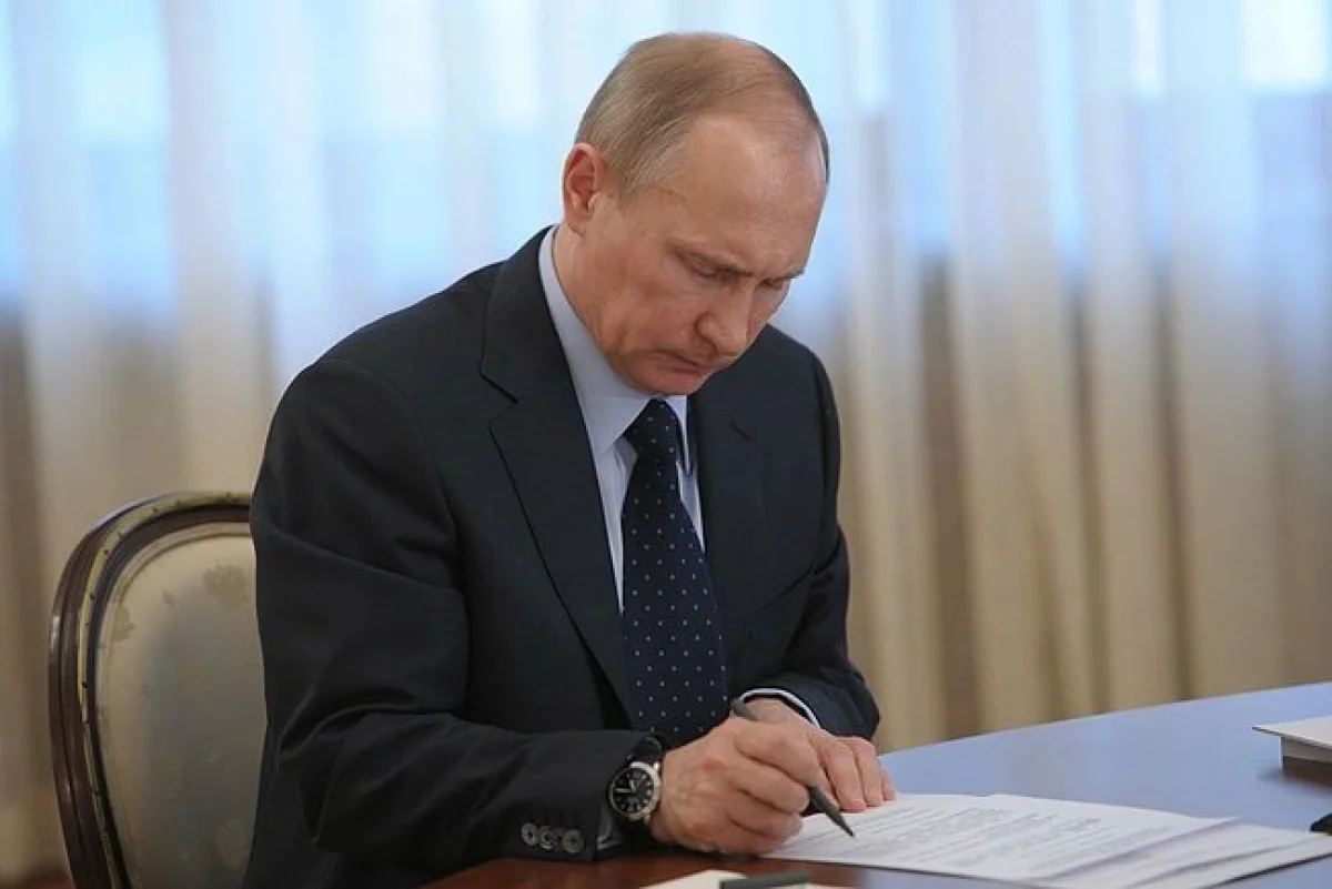 Путин подписал указ о назначении Алексея Клещева замглавы Россотрудничества