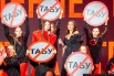 Алсу и Ева Власова исполнил исполнили свой хит «Табу».