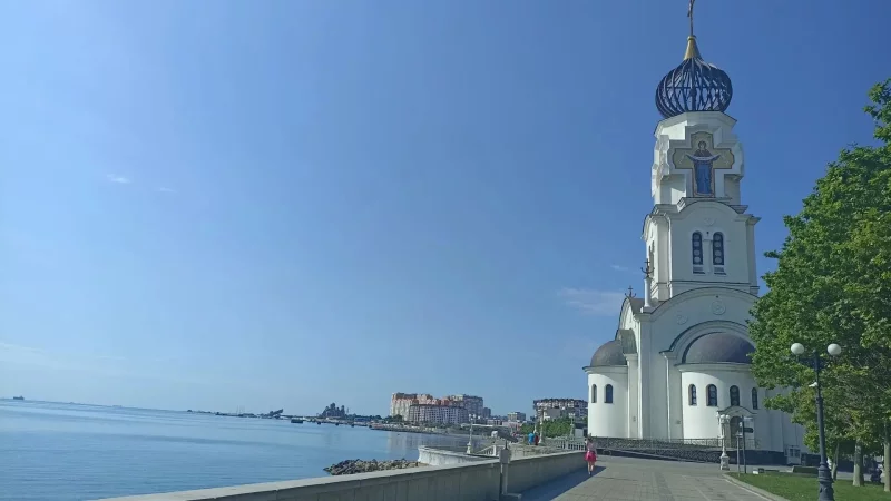 Часовня святого Николая Чудотворца — один из символов Новороссийска.