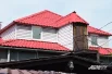На территории есть сторожевая собака, чтобы предотвратить любителей полазать по запрещённым местам. 