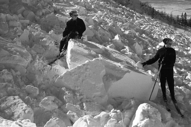 Лавина в Хибинах в 1959 году.