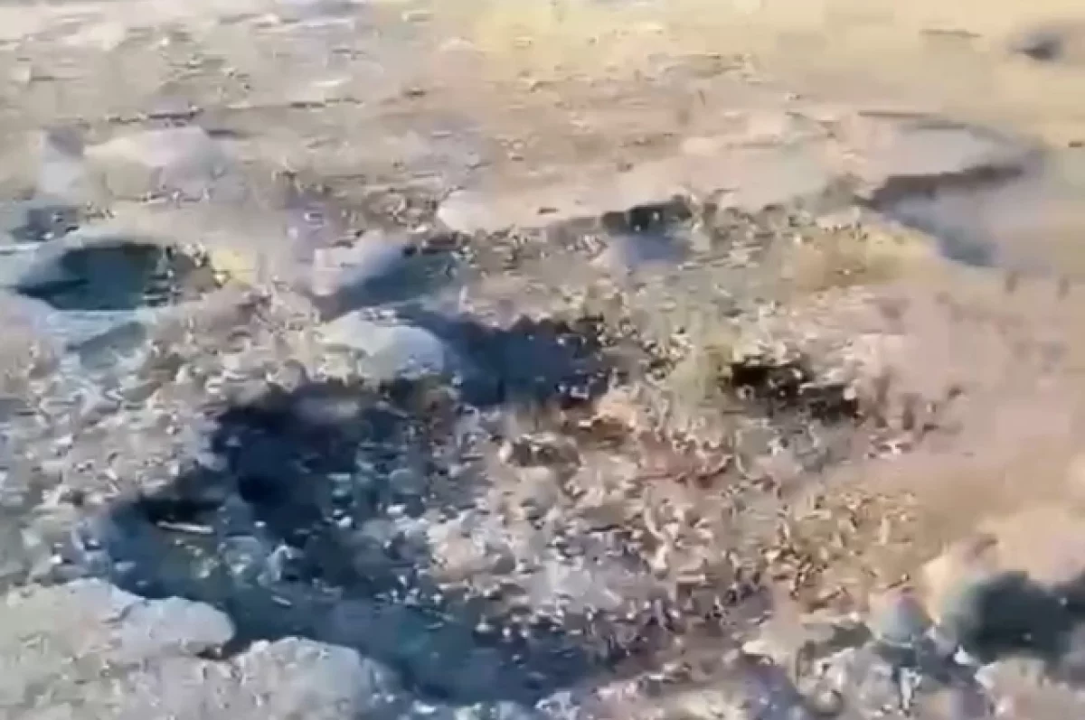 В Дагестане 15 тысяч жителей 8 сел требуют починить трассу в районный центр