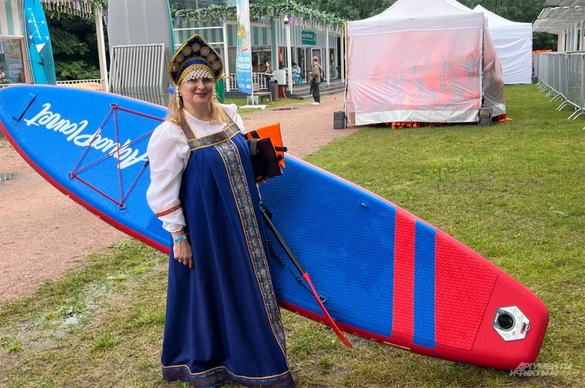 Бегущие по волнам. В Москве прошел фестиваль сапбординга