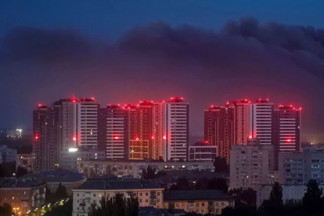 Такого количества военных заводов, как за последние несколько недель, в Киеве не уничтожалось за всё время СВО ни разу.