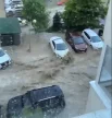 На проезжей части образовались огромные лужи.