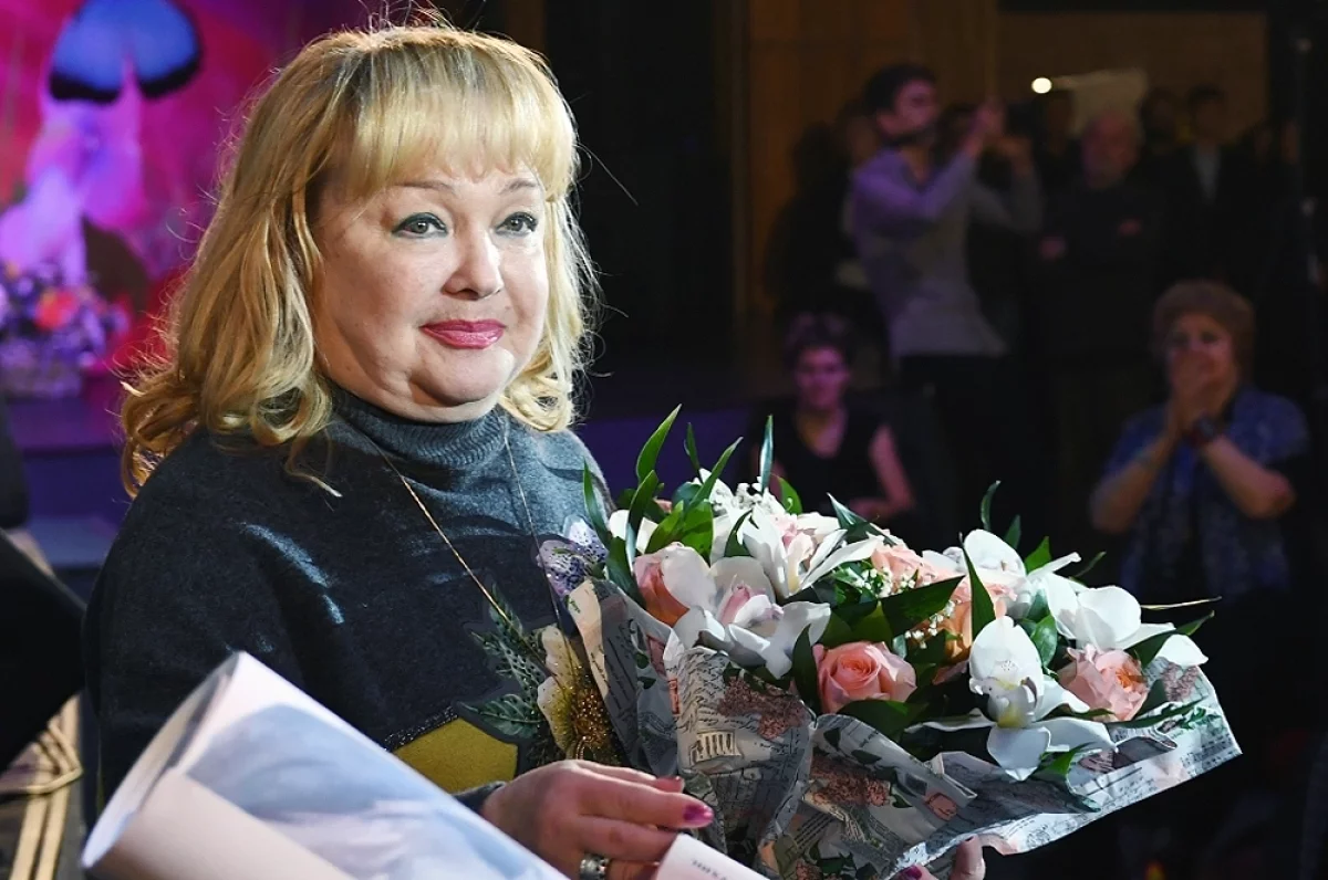 Томатный сок  любимый напиток. Наталья Гвоздикова  о радостях жизни