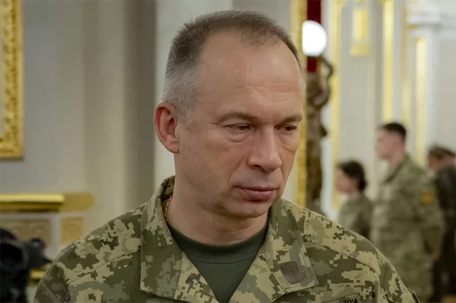 Александр Сырский готовится к новому этапу внутренней войны. 