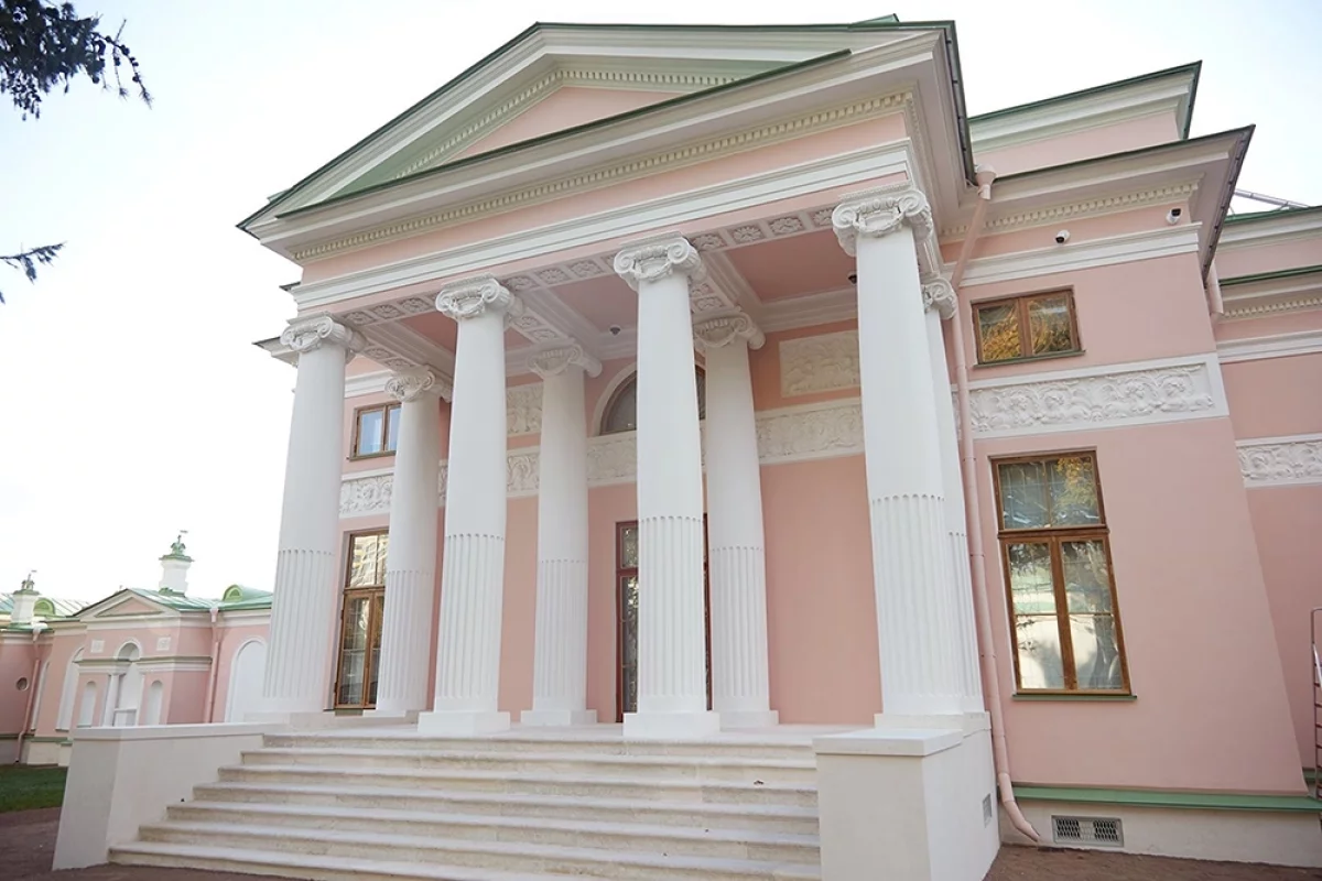 Сфинксы и старинная сцена. Как преображается усадьба Останкино