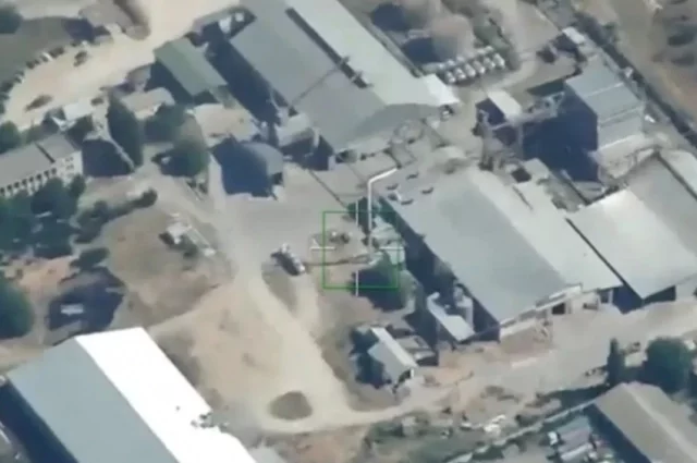 В Николаевской области под удары попали военные объекты в Очакове, Николаеве и Рыбаковке.