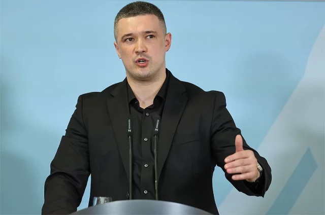 Михаил Федоров.
