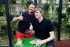 На фестивале также можно было протестировать электровелосипеды и бесплатно проверить байк у механиков, поиграть в барбер‑понг и подобрать мужской аромат и поуправлять игрушечными экскаваторами.