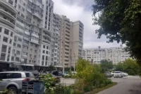 Целый день над городом звучат сигналы опасности атак вражеских БПЛА.