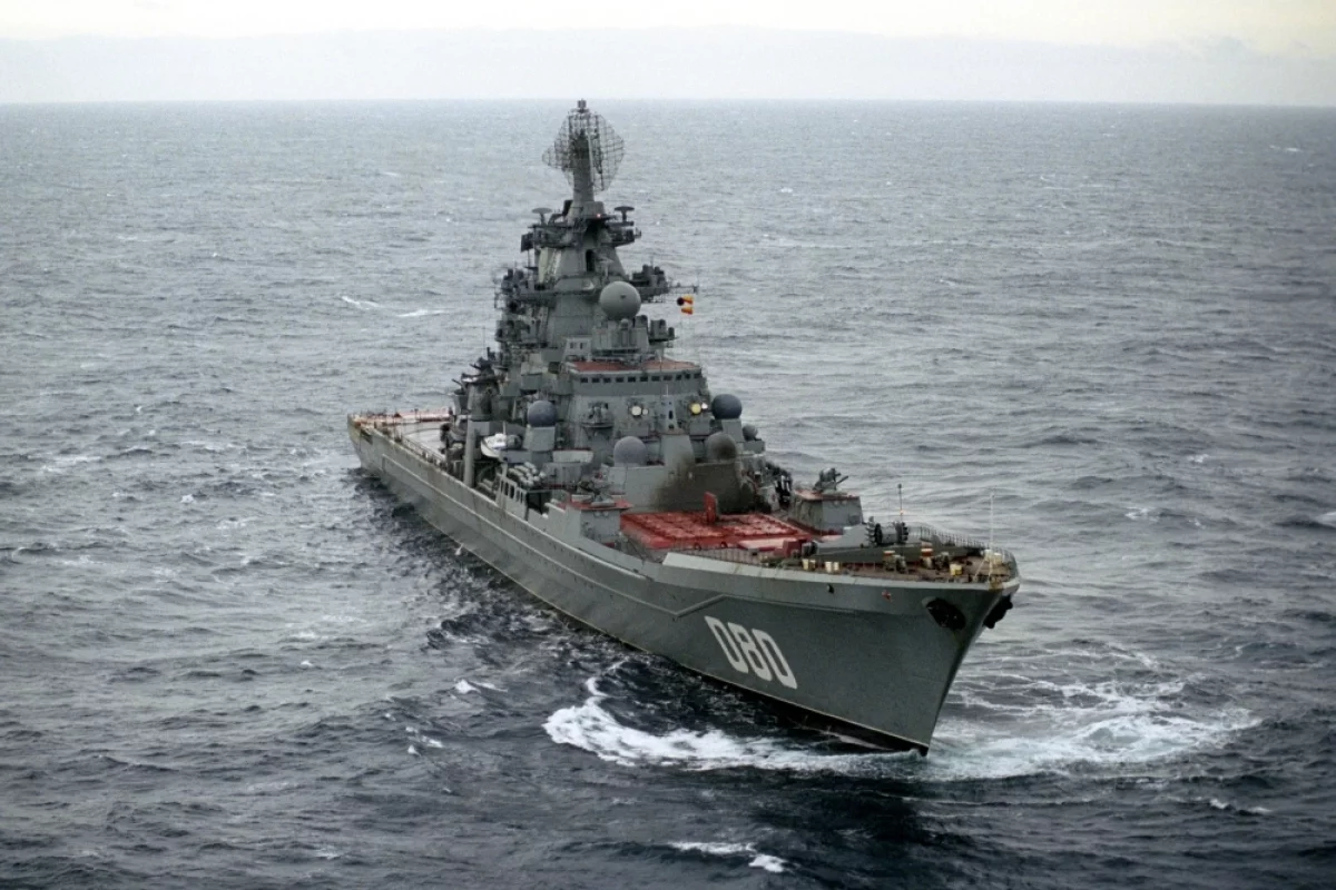 Сотня ракет и вертолеты: Запад признал крейсер РФ «Нахимов» самым опасным
