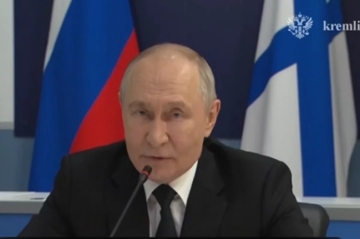 Путин пообщался с жителями Санкт-Петербурга
