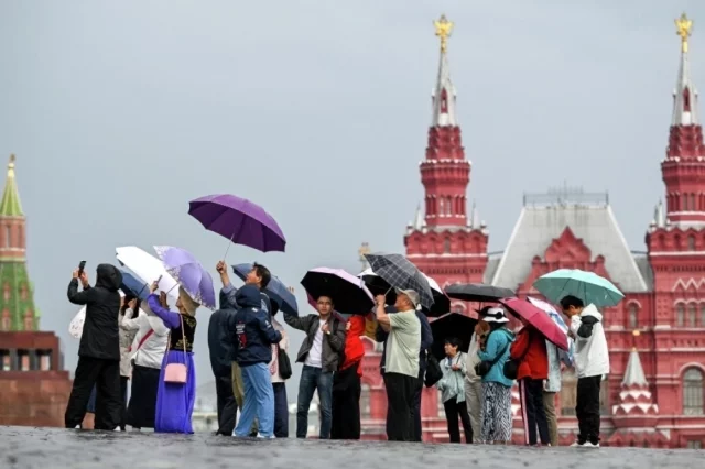 Прогноз погоды на сегодня, на неделю и на месяц в онлайн трансляции на aif.ru.