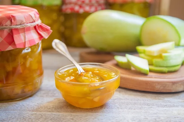 Варенье из кабачков с апельсинами и лимонами.